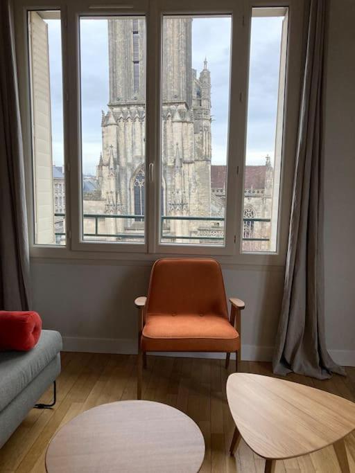 Appart 90M2 Lumineux, Centre, Vue Eglise Penchee Caen Exterior foto
